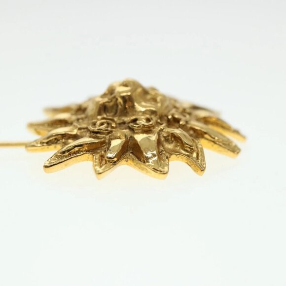 CHANEL Brooch metal Gold CC Auth 38119 - Picture 6 of 11
